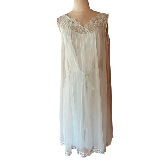 Vintage Shadowline Lace/Nylon Chemise‎ - Picture 1 of 9